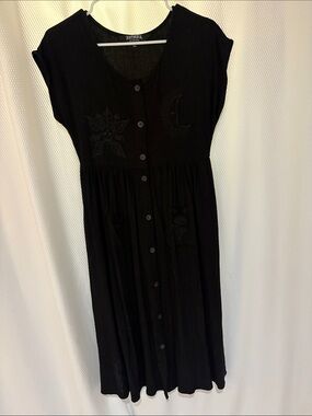 Disturbia Scutelaria Embroidered Button Up Midi Dress